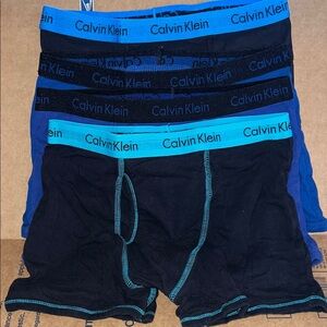 Youth Calvin Klein Boxer Briefs - 4 Pack